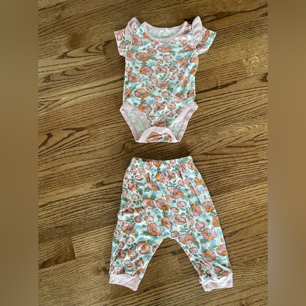 Milkberry Bamboo Outfit